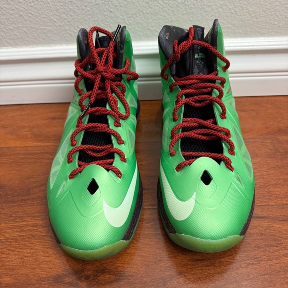 Nike LeBron X Cutting Jade Size 11.5 - Picture 2 of 10